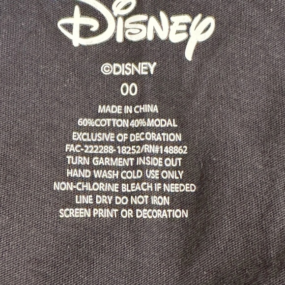 Torrid Disney Mickey Mouse 90th Anniversary Sequin Sleeve‎ graphic tee 00 M/L - Picture 7 of 8